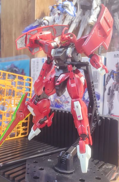 HG 1/144   达利尔巴尔德