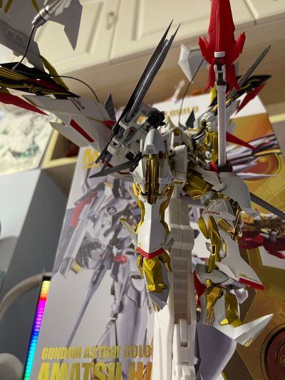 METAL BUILD 机动战士高达SEED ASTRAY 天空的皇女 MBF-P01-Re3 异端高达金色机 天哈娜