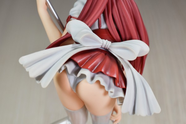 向坂环 女仆 红色版