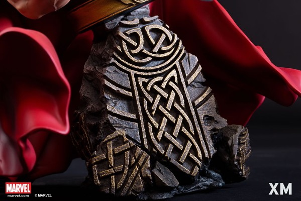 漫威 雷神 胸像