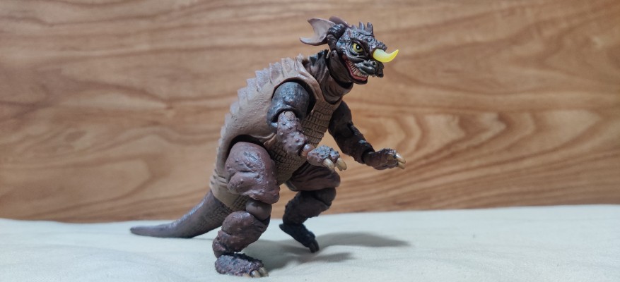 特摄转轮系列 No.004 弗兰肯斯坦大战地底怪兽 巴拉贡