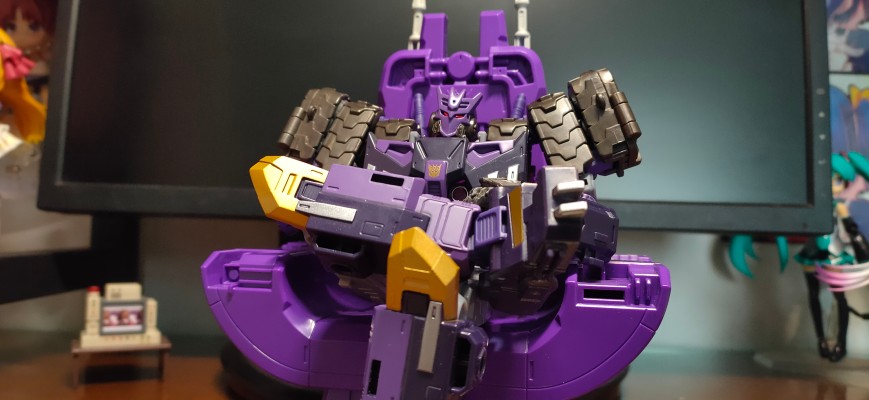 变形金刚传世系列  TL-26 霸天虎塔恩