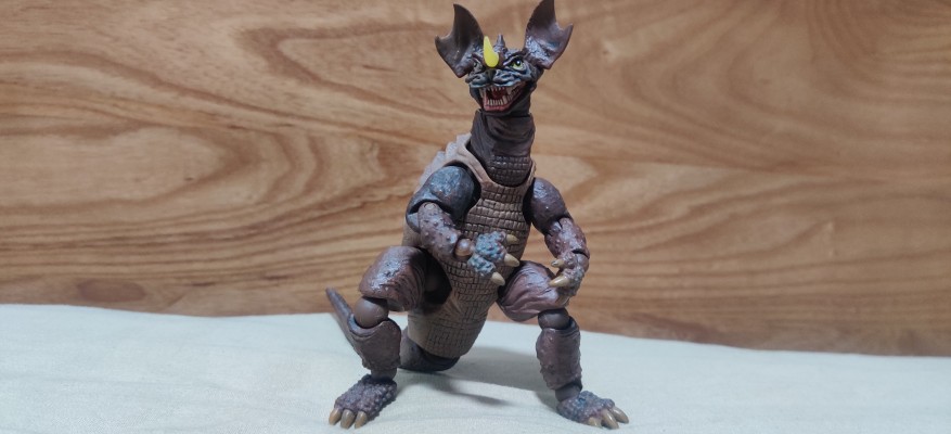 特摄转轮系列 No.004 弗兰肯斯坦大战地底怪兽 巴拉贡