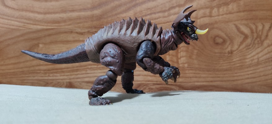 特摄转轮系列 No.004 弗兰肯斯坦大战地底怪兽 巴拉贡