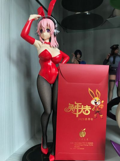 BiCute Bunnies 超级索尼子 红色兔女郎