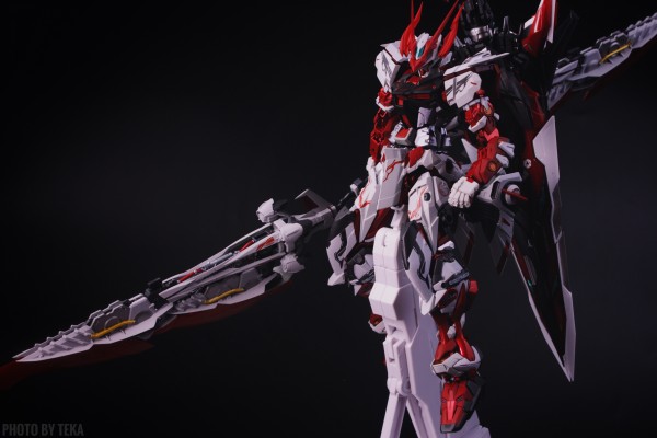 METAL BUILD 机动战士高达SEED ASTRAY R 异端高达  红龙之翼