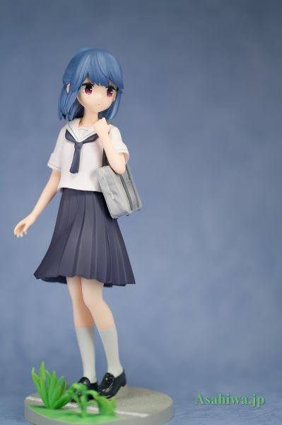 摇曳露营△ 第二季 志摩凛 初中生