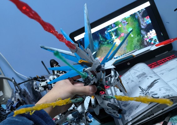 MG  机动战士高达SEED  自由高达（典藏版）