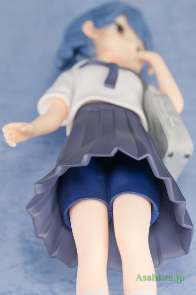 摇曳露营△ 第二季 志摩凛 初中生