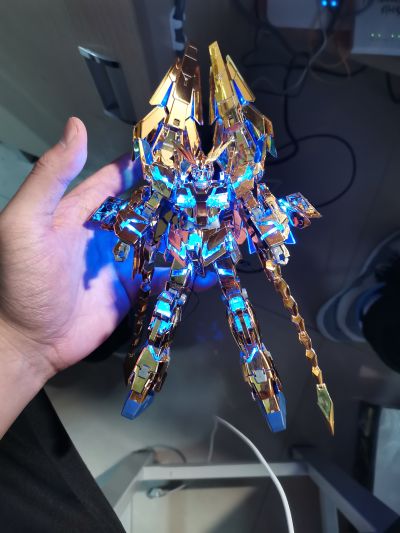 HGUC 1/144 独角兽高达3号机 菲尼克斯 (毁灭模式) ( Narrative ver.) [金色电镀]