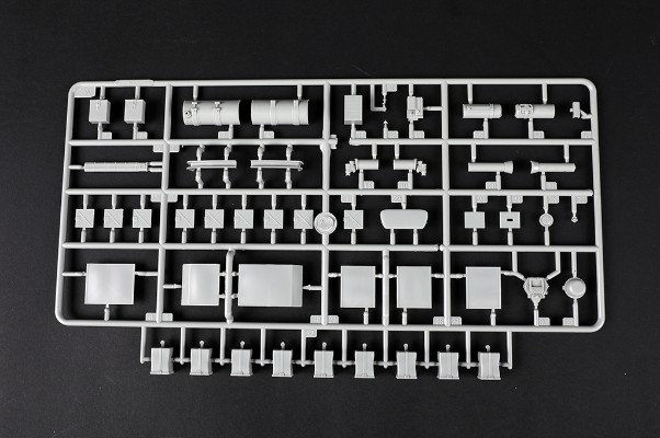 编号：00935 1/16 装甲车辆系列 德国“猎豹”坦克歼击车后期型