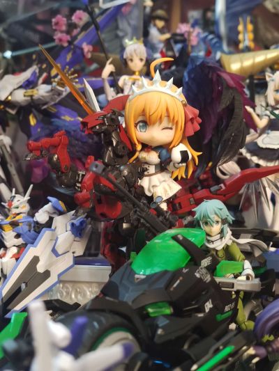 六角机牙 西格·斯普林格 女王护卫样式