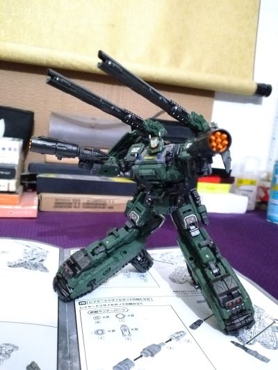 戴亚克隆 陆战变形突击兵＜战车装备＞