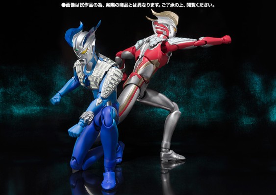 ULTRA-ACT 赛罗奥特曼格斗 强壮日冕型赛罗+月神奇迹型赛罗