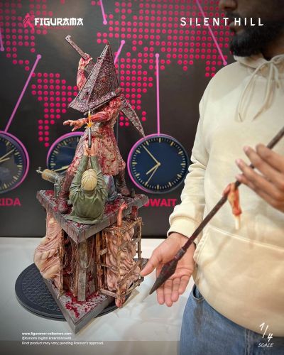 寂静岭2 詹姆斯 VS 红色三角头