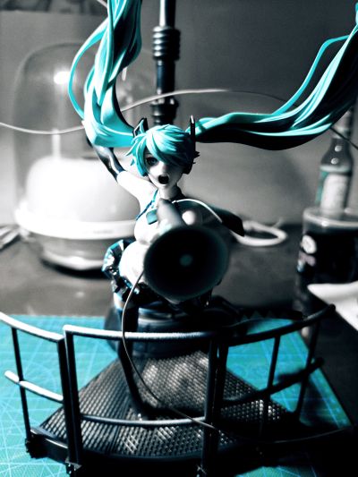 良笑20周年纪念书籍 ー初音未来 恋爱即是战争 精制版 ー