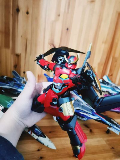 RIOBOT 天元突破红莲螺岩 变形合体 红莲螺岩