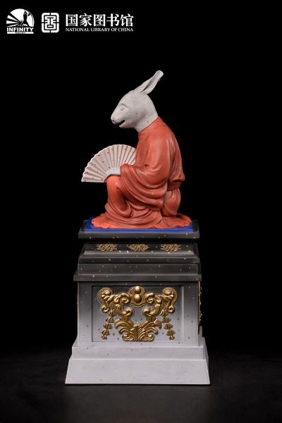 十二兽首全身像 卯兔