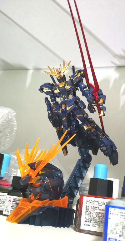 HGUC 1/144 	机动战士高达UC 	RX-0 独角兽高达2号机 报丧女妖 (毁灭模式)