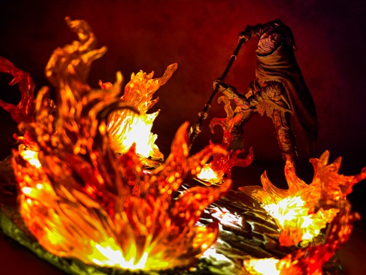 S.H.Figuarts 艾尔登法环 “烧灼指痕”维克