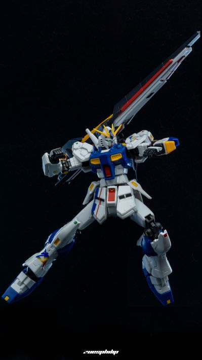 ROBOT魂＜机动战士系列＞  实物大Nu高达立像 RX-93ff Nu高达