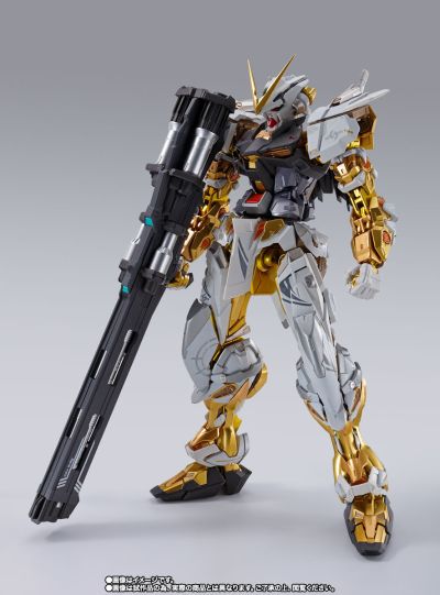 METAL BUILD  机动战士高达SEED ASTRAY  异端高达金色机（新生强袭版）