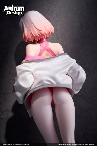 运动鞋×高开衩×口罩 露娜 展会限量款