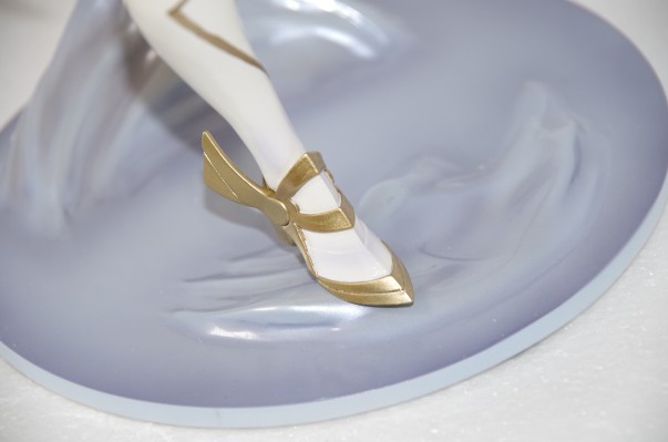 千年战争Aigis 王宫侍女武官 	塞拉 第二觉醒