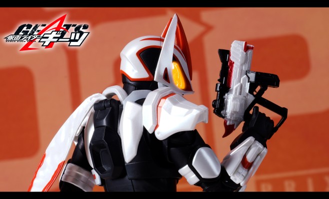 S.H.Figuarts  假面骑士极狐 马格南推进器形态