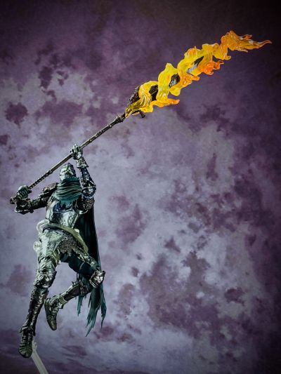 S.H.Figuarts 艾尔登法环 “烧灼指痕”维克