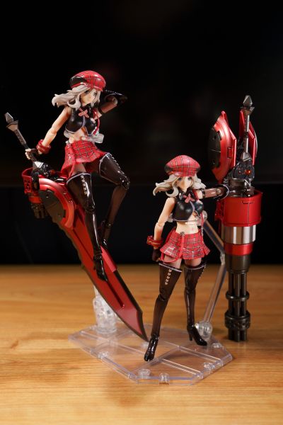 D-Arts 艾莉莎・伊莉妮琪娜・奥美拉 -神機銃形態（ガンフォーム）装備- （魂ウェブ限定）