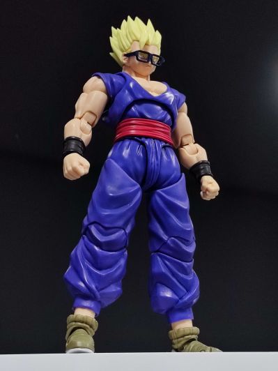 S.H.Figuarts  伽玛2号