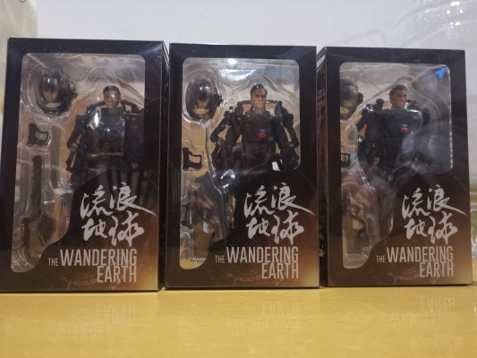 流浪地球 Moss电影道具复刻雕像