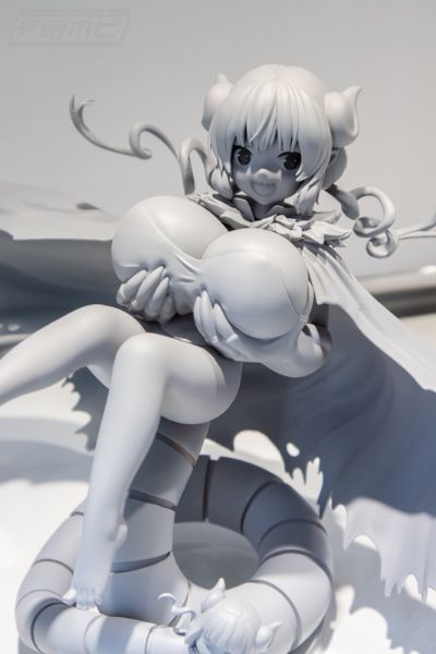 小林家的龙女仆 伊露露