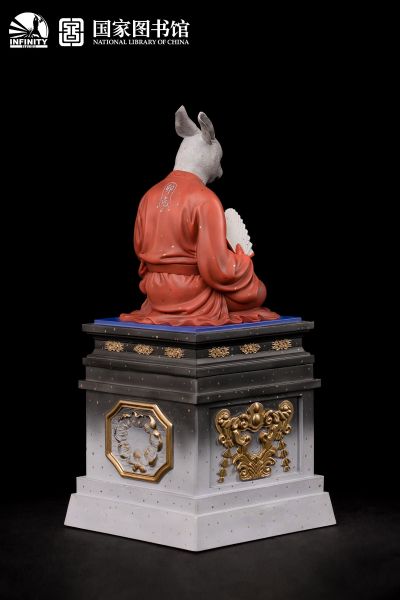 十二兽首全身像 卯兔