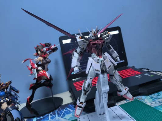 METAL BUILD 机动战士高达SEED DESTINY  嫣红强袭高达  斩舰刀装备型