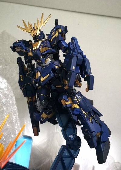 HGUC 1/144 	机动战士高达UC 	RX-0 独角兽高达2号机 报丧女妖 (毁灭模式)