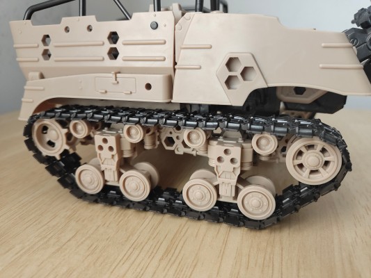 M.S.G 巨神机甲 野外履带车