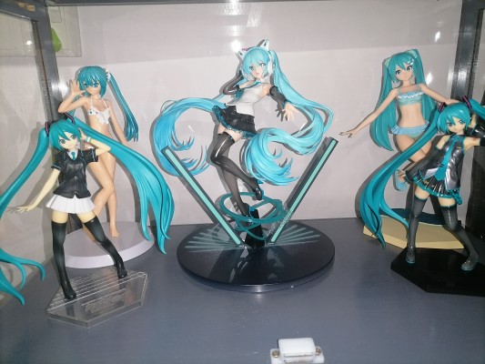 VOCALOID角色系列01 初音未来