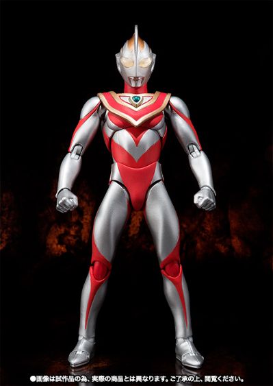 ULTRA-ACT 盖亚奥特曼+XIG希格队战斗机套装