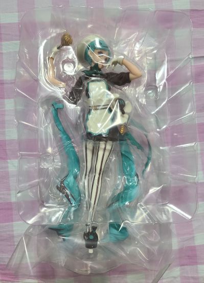 Luminasta 初音未来 黑巧克力糕点师