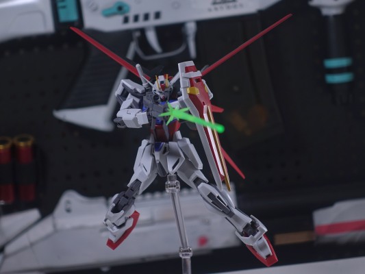 ROBOT魂＜机动战士系列＞   GAT-X105 强袭高达  剧中版