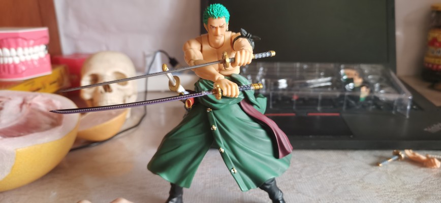 Variable Action Heroes 海贼王 罗罗诺亚·索隆 重涂版