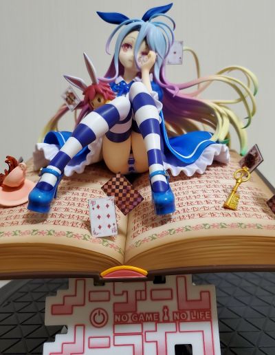 游戏人生 白 爱丽丝梦游仙境