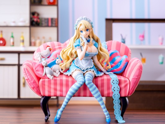 碧蓝航线 埃米尔.贝斯汀 女仆浪漫ver.