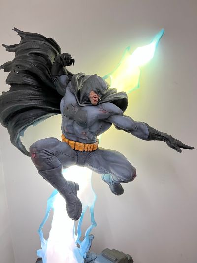 300805 DC漫画 蝙蝠侠：黑暗骑士归来 蝙蝠侠