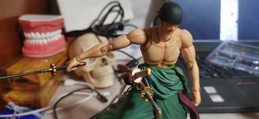 Variable Action Heroes 海贼王 罗罗诺亚·索隆 重涂版