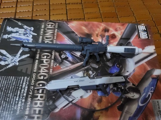 RE/100 机动战士高达 星辰的回忆 高达试作4号机 大丁草