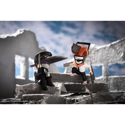 链锯人 坐姿链锯人