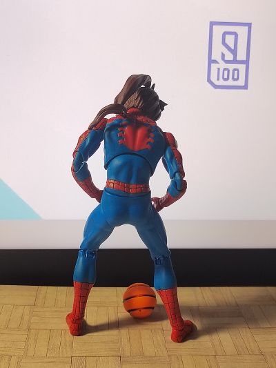 MAFEX 编号075 蜘蛛侠（漫画版）